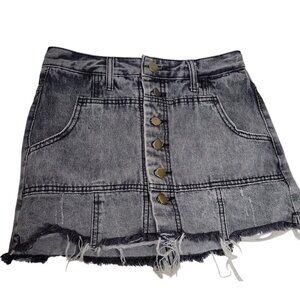 Womens SSLG Black Denim Mini Skirt Frayed Hem Button Front Size M‎
